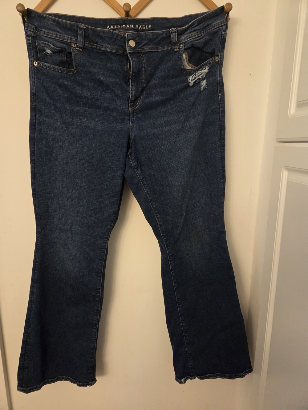 American Eagle Outfitters Women's Dark Blue Flare Jeans